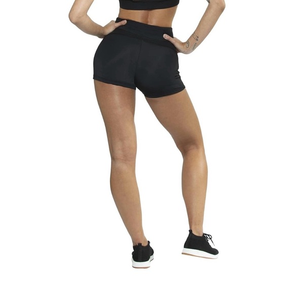 UFC Woman's Black Shorts Essential Booty Biker Shorts Size Large - Picture 4 of 7